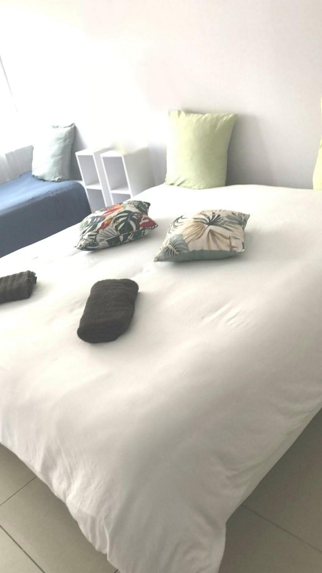 Sejour Perpignan Avec Petit-Dejeuner A La Demande Et Piscine A 20 Minutes De L'Espagne A Le Palace Climatise Zewnętrze zdjęcie